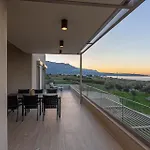 Yialos Neapoli * Neápolis
