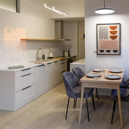 Yialos Neapoli Apartman