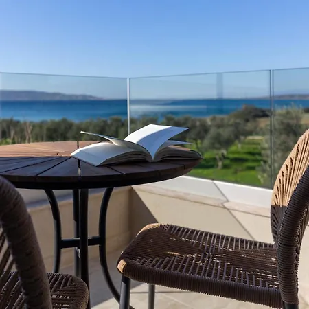 Yialos Neapoli * Neápolis