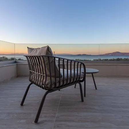 Yialos Neapoli * Neapoli Voion