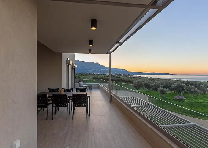 Yialos Neapoli * Neápolis