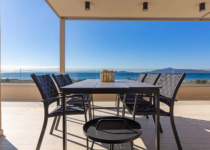 Yialos Neapoli * Neápolis