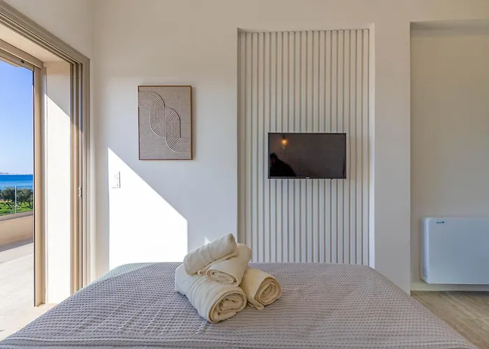 Yialos Neapoli Neápolis